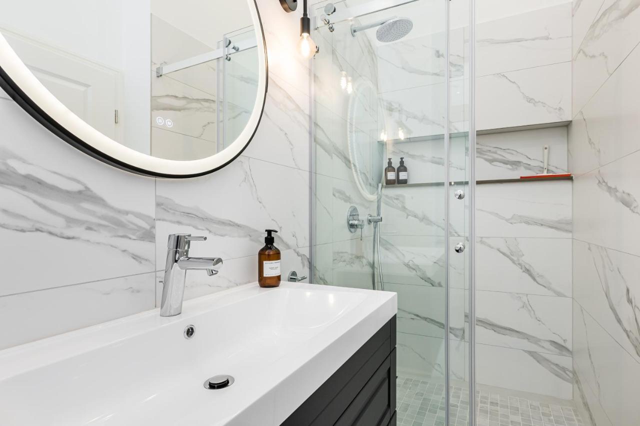 Neues Design-Apartment In Friedrichshain Berlin Exteriör bild
